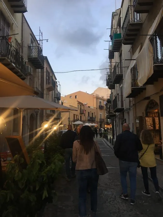 Holiday home Casa Vacanze Stephanie Cefalu Italy